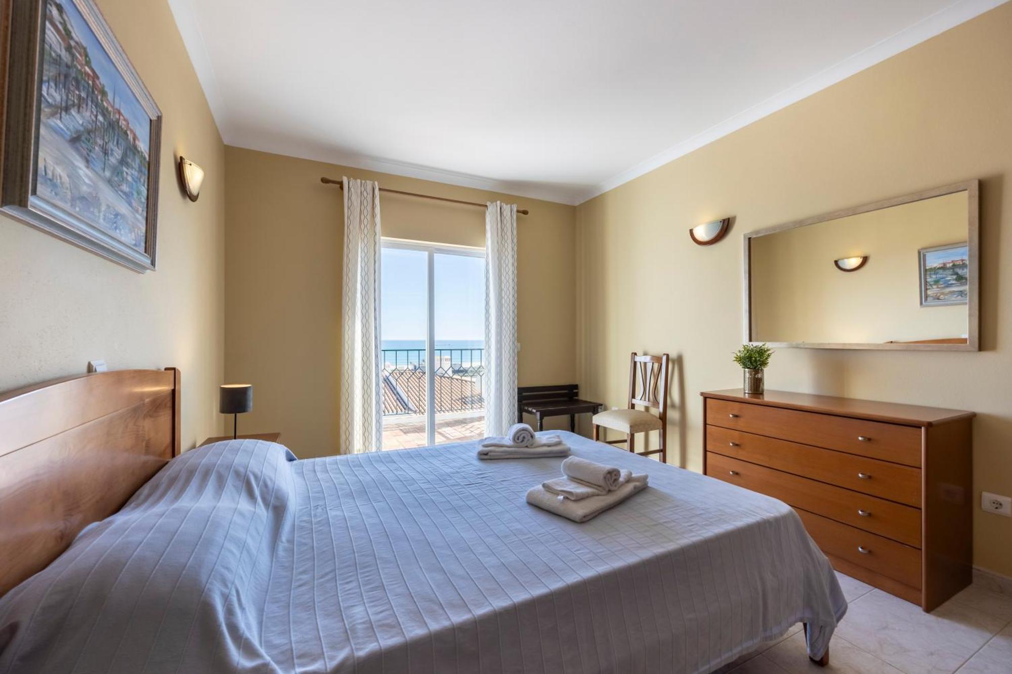Apartamento Meia Praia Лагос Екстериор снимка